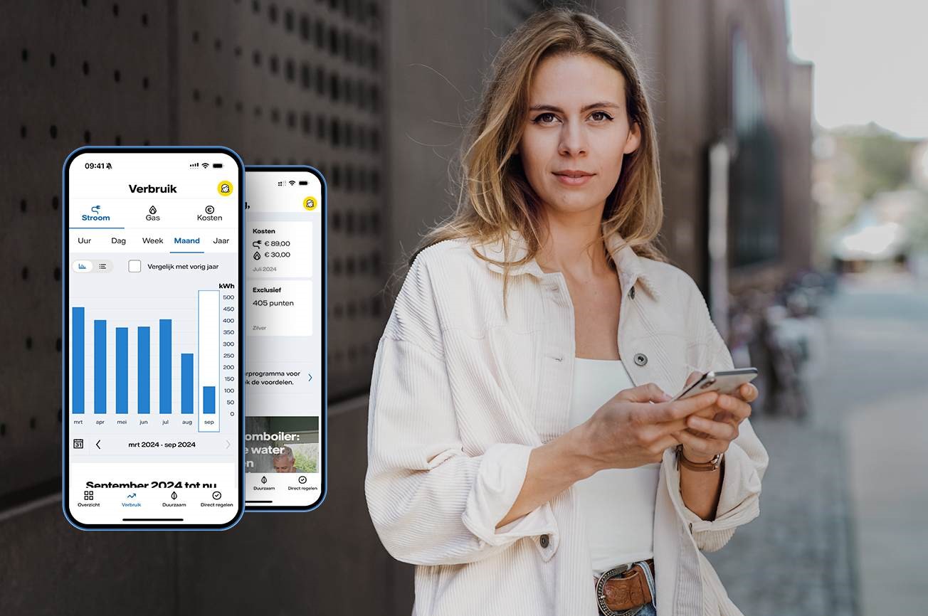 Vrouw checkt mkb energie in de Energie-app op smartphone