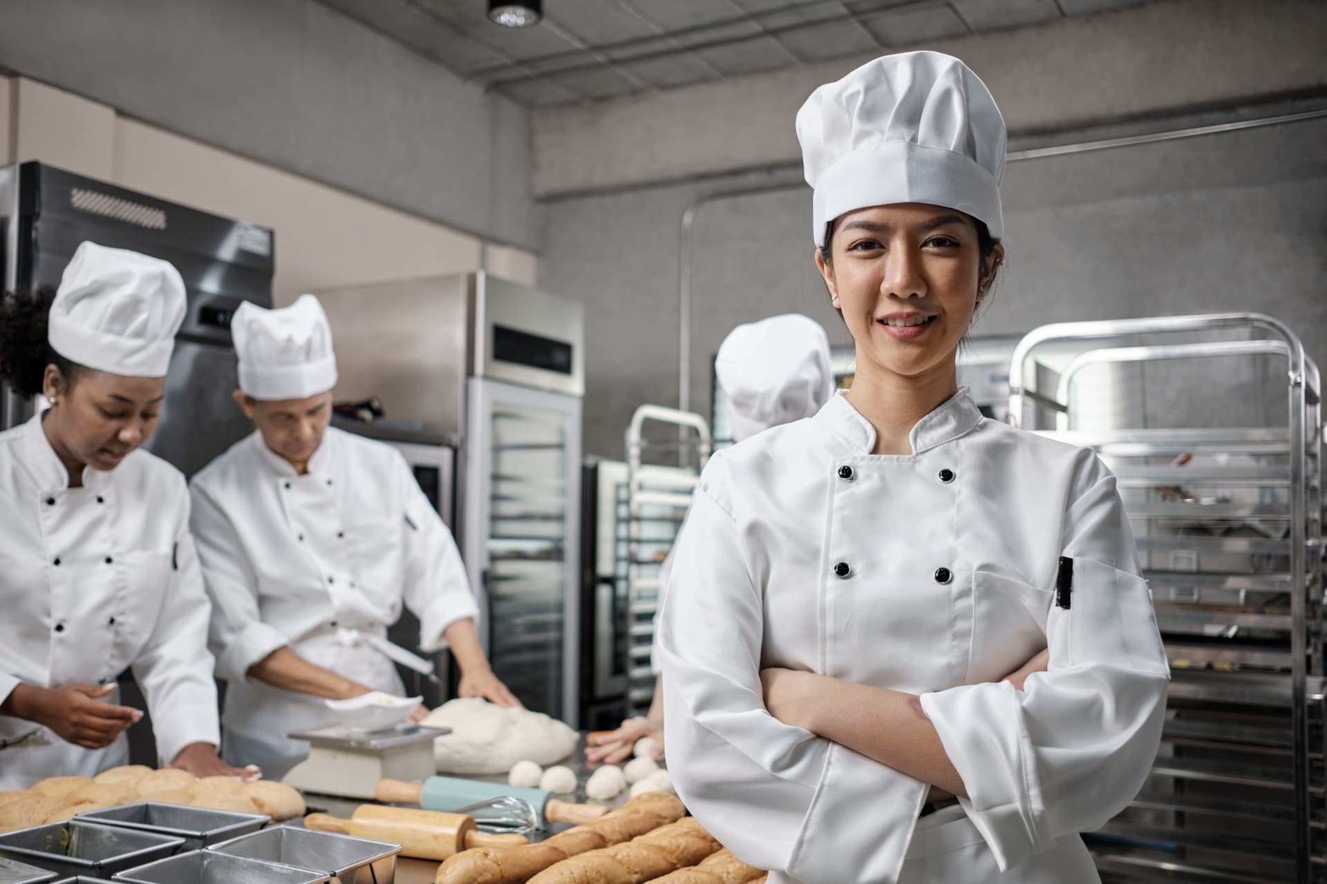 Chef bakker in een commerciële bakkerij is benieuwd naar gemiddelde zakelijke energiekosten van het bedrijfspand